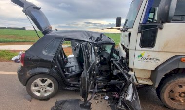 Grave Acidente entre Caminhão e Carro na GO-217