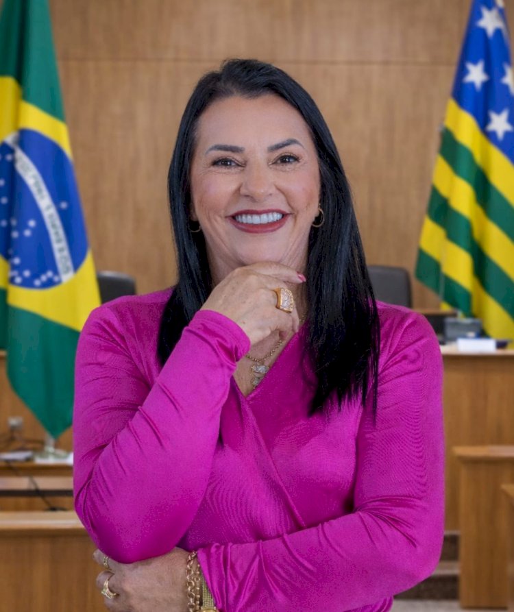 Lauricia Neias, Presidente da Câmara de vereadores de Petrolina de Goiás, é destaque entre colegas presidentes de todo o estado.